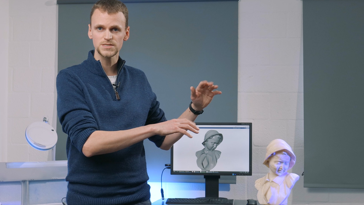 One minute insight Cutting objects into pieces with Delete by Plane