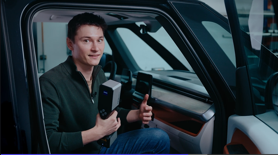 T-SCAN hawk 2 for 3D scanning confined spaces in automotive