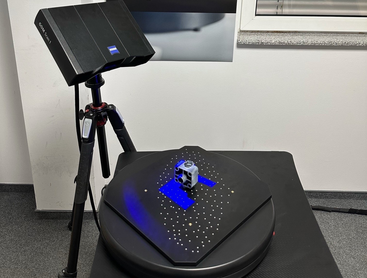 3D scanning automotive plastic parts for quality assurance